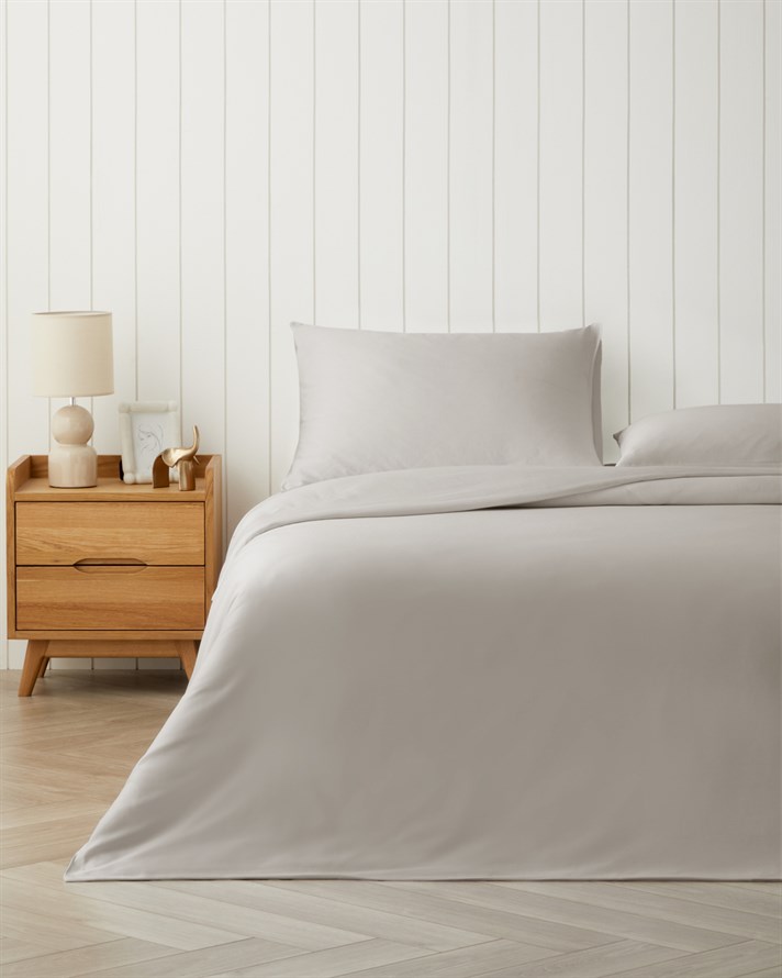 Serenity Bambu Saten Çarşaflı King Size Nevresim Takımı 240x220 cm Bej