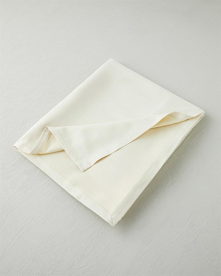 Shimmer Masa Örtüsü 150x240 cm Gold