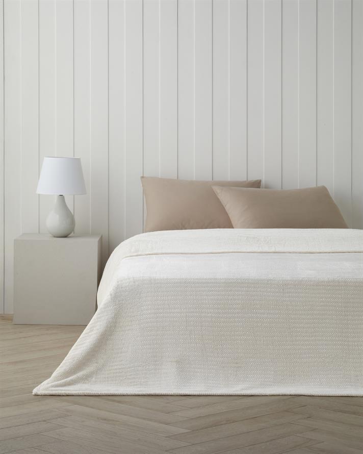 Shiny Lines Floşlu Supersoft Çift Kişilik Battaniye 200x220 cm Krem