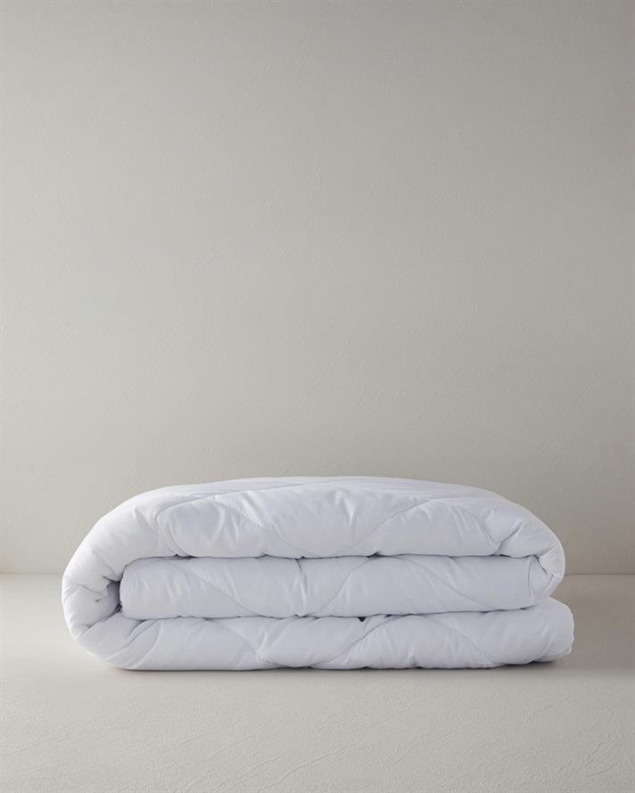 Siesta Mikrofiber Çift Kişilik Yorgan 195x215 cm Beyaz