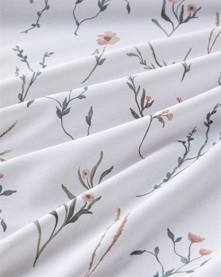 Simple Bloom Opal Masa Örtüsü 140x200 cm Renkli