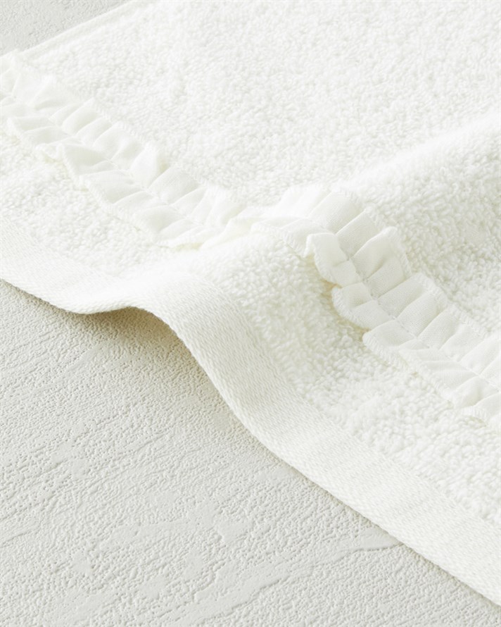 Soft Ruffle Pamuk El Havlusu 30x40 cm Fildişi