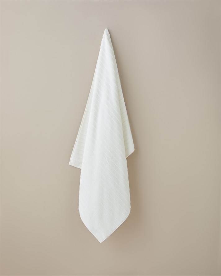 Softline Pamuk Banyo Havlusu 90x150 cm Beyaz