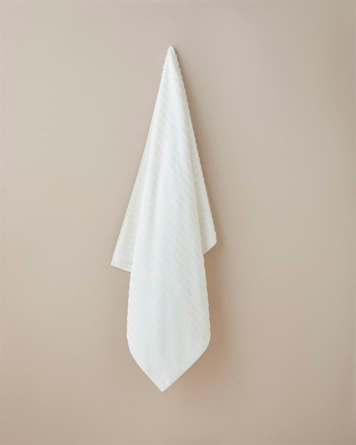 Softline Pamuk Banyo Havlusu 90x150 cm Beyaz