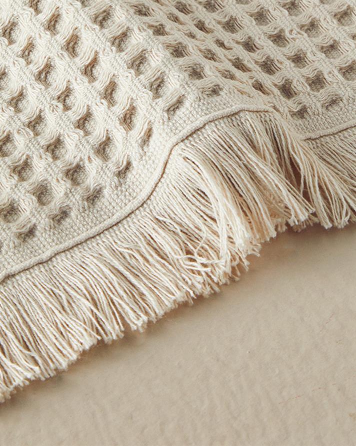 Sofya Pamuklu Waffle Banyo Havlusu 70x140 cm Bej