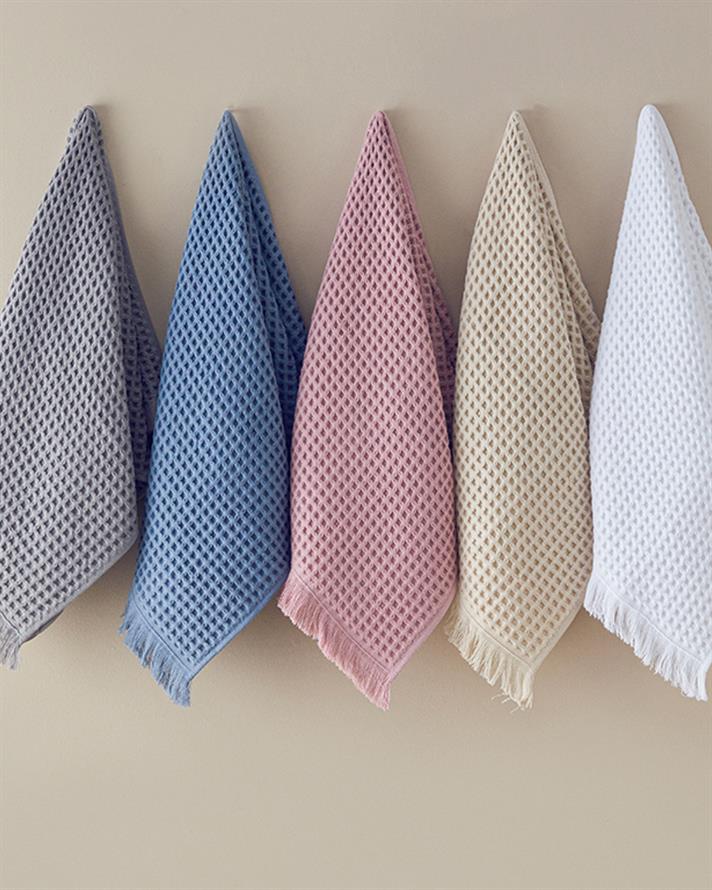 Sofya Pamuklu Waffle Banyo Havlusu 70x140 cm Ekru