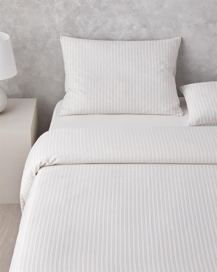 Stitch Line İpliği Boyalı Çift Kişilik Nevresim Takımı 200x220 cm Bej