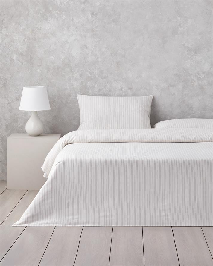 Stitch Line İpliği Boyalı Çift Kişilik Nevresim Takımı 200x220 cm Bej