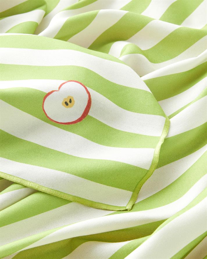 Summer Apple Polyester Masa Örtüsü 150x200 cm Yeşil