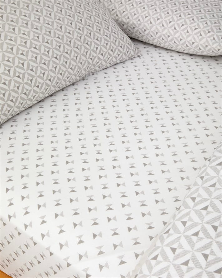 Symetra Kolay Ütülenir Çift Kişilik Çarşaflı Nevresim Takımı 200x220 cm Gri