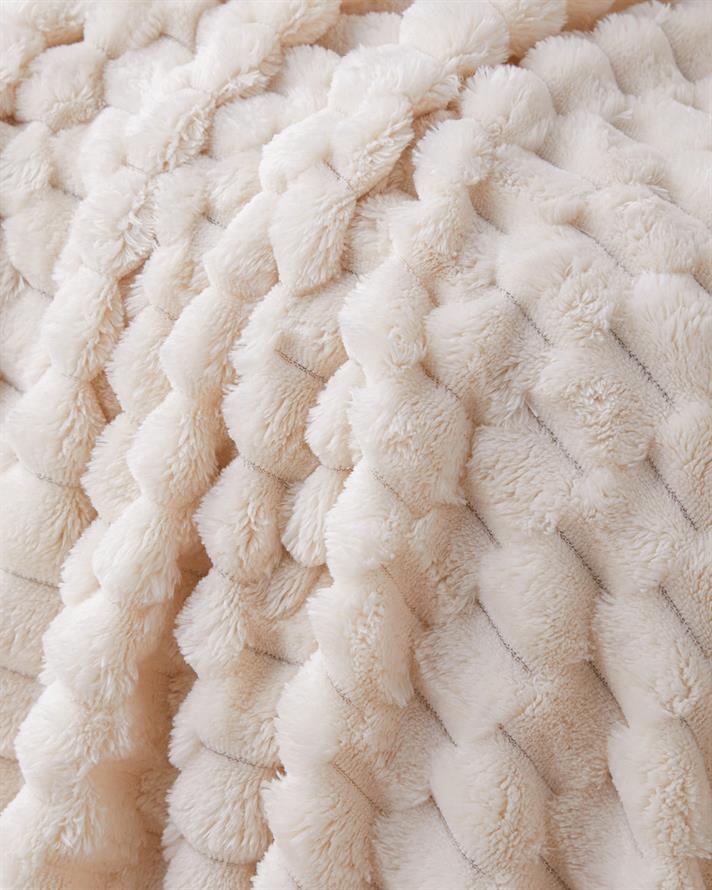 Tiny Bubbles Jakarlı Wellsoft Tv Battaniye 120x160 cm Krem