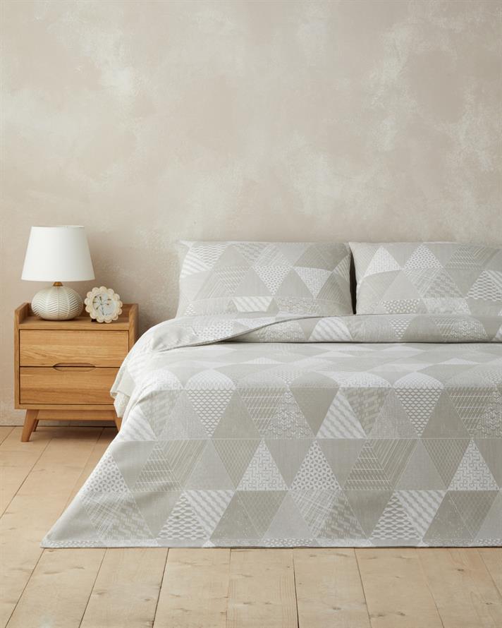 Trio Patch Kolay Ütülenir Çift Kişilik Nevresim Takımı 200x220 cm Bej