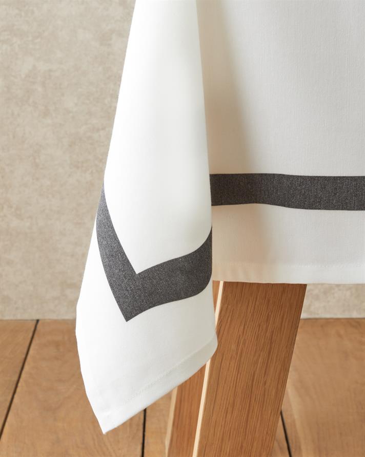 Veloria Polyester Masa Örtüsü 150x200 cm Siyah - Beyaz