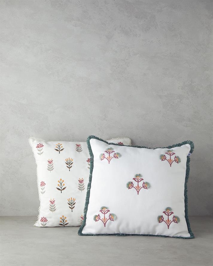 Verla Nakışlı Dekoratif Kırlent Ekru