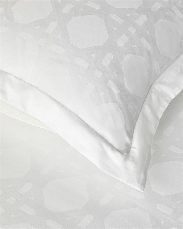 Verona Jakarlı Pamuk Saten King Size Nevresim Takımı 240x220 cm Kırık Beyaz