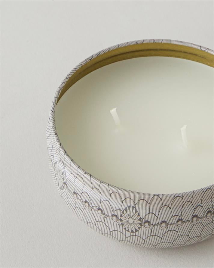 Vesta Kokulu Mum 170 g Beyaz