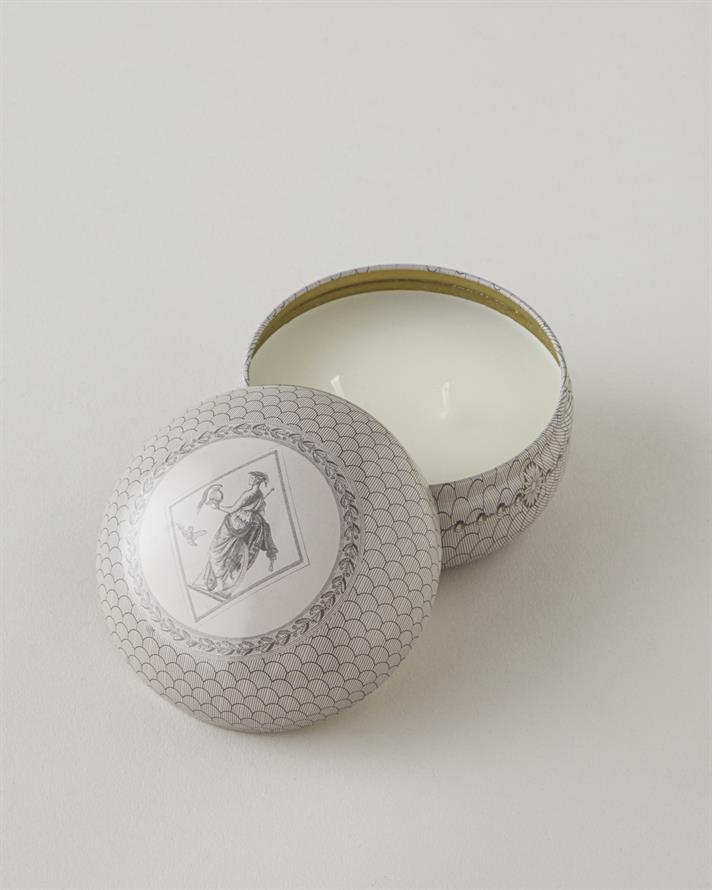 Vesta Kokulu Mum 170 g Beyaz