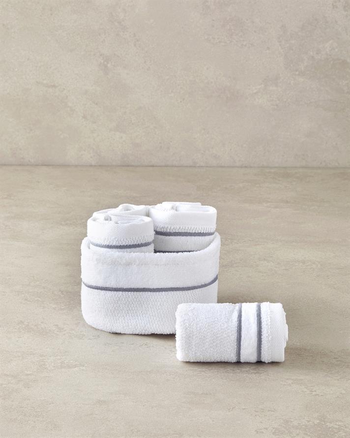 Vier Pamuklu Nakışlı El Havlusu Seti 30x40 cm Beyaz