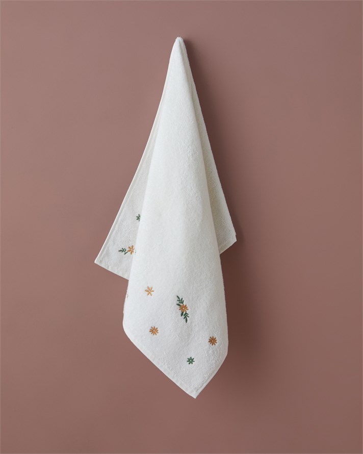 Wild Flower %100 Pamuk Nakışlı Yüz Havlusu 50x90 cm Beyaz - Sarı