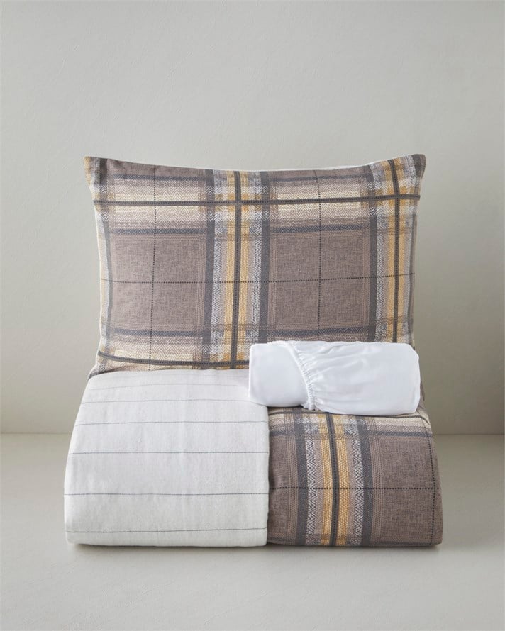 Windsor Plaid Flanel Tek Kişilik Çarşaflı Nevresim Takımı 160x220 cm Krem-Kahverengi