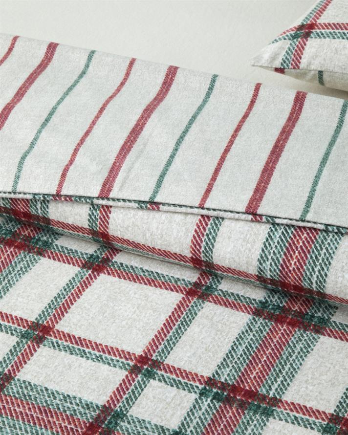 Winter Check Flanel Tek Kişilik Çarşaflı Nevresim Takımı 160x220 cm Yeşil – Kırmızı