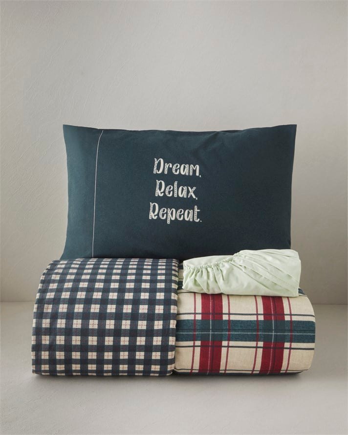 Winterland Flanel Tek Kişilik Çarşaflı Nevresim Takımı 160x220 cm Kırmızı-Yeşil-Krem