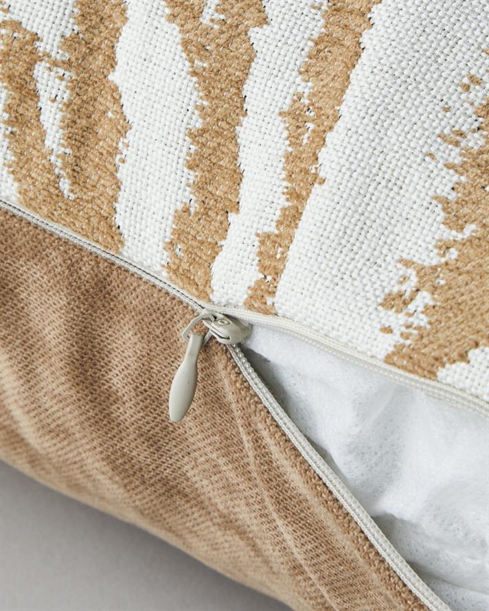 Zebra Dekoratif Kırlent 45x45 cm Açık Kahverengi