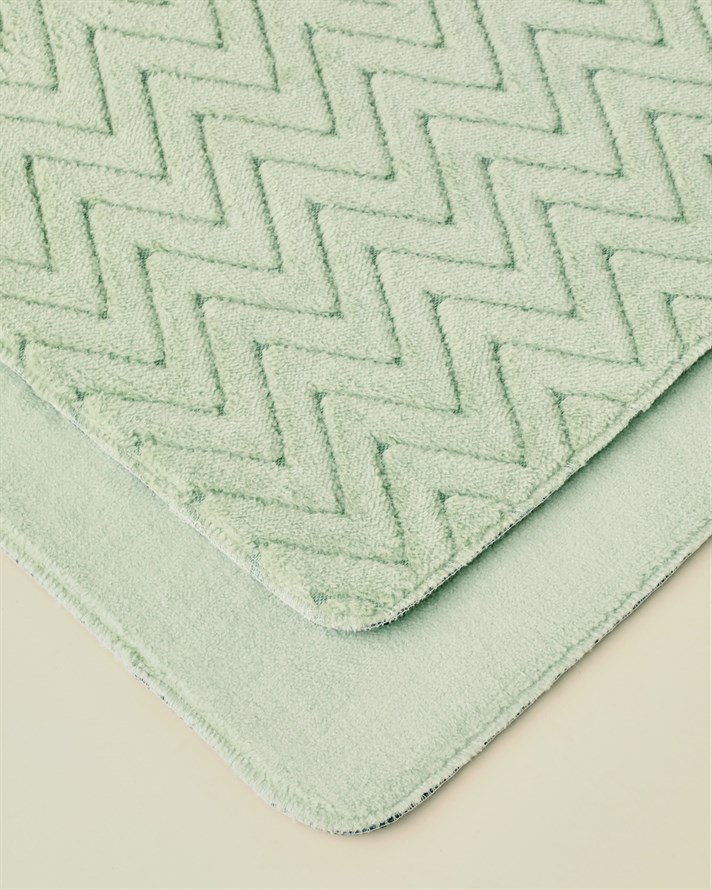 Zigzag Line Kaydırmaz Taban Banyo Paspası Seti 60x80 cm + 40x60 cm Yeşil