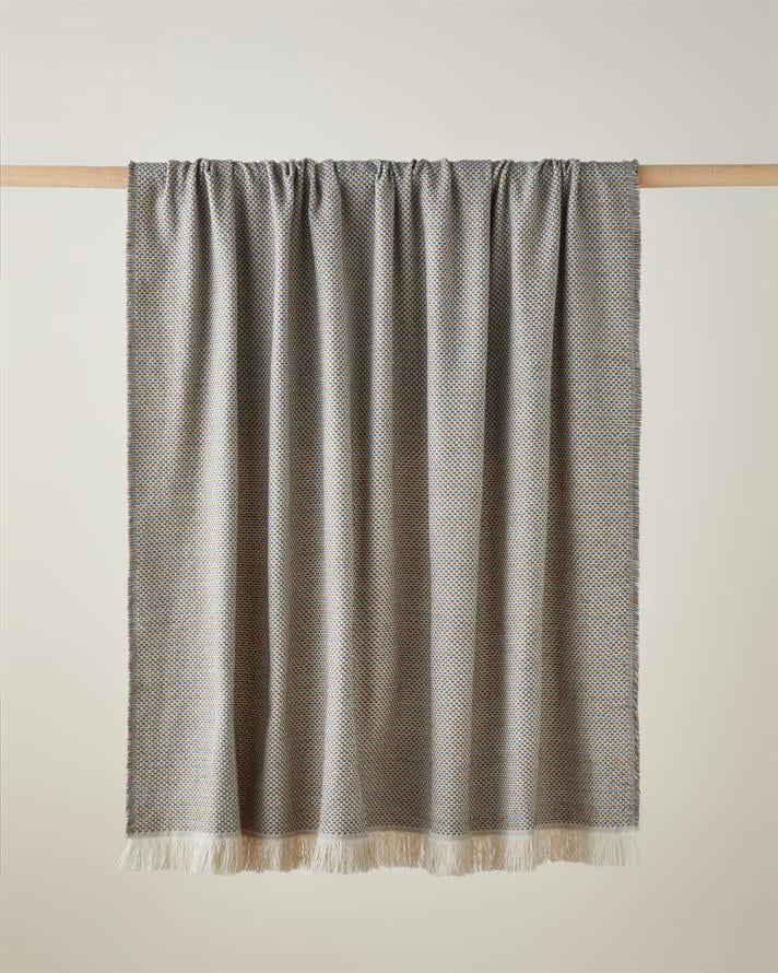 Zoey Koltuk Şalı 140x170 cm Bej