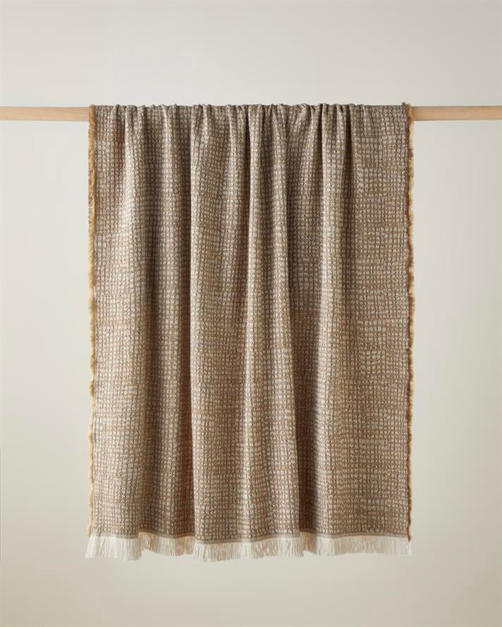 Zoey Koltuk Şalı 140x170 cm Bej