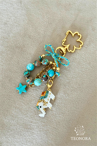 Fil Detaylı Turkuaz (Firuze) Taşlı Charm