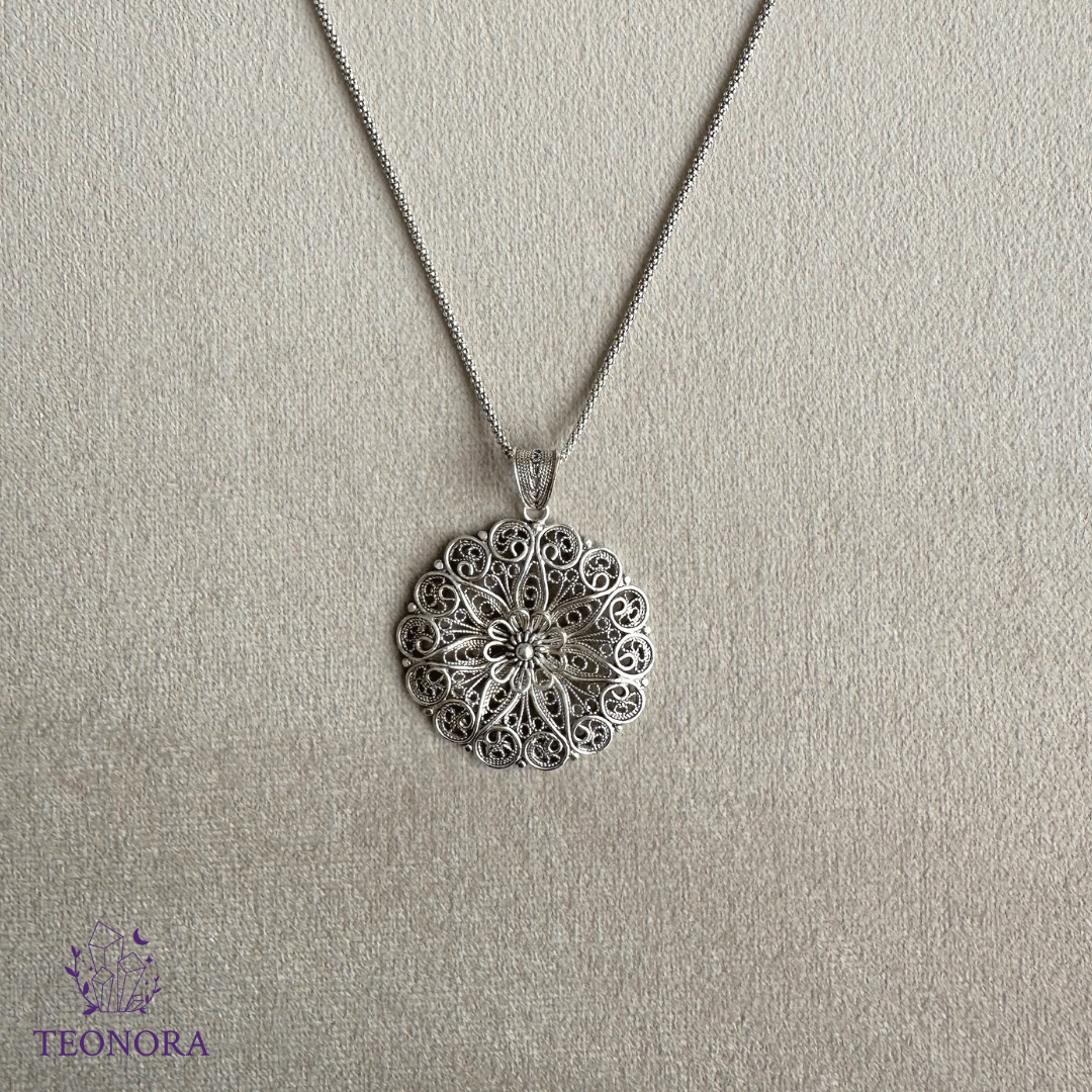 Çiçek Model Telkari Gümüş Kolye