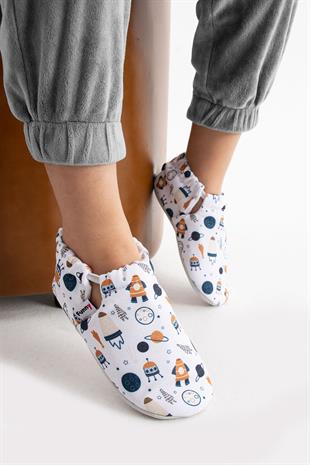 FUNNY BABY KAYDIRMAZ TABAN ORGANİK BEBEK PATİK TERLETMEYEN YUMUŞAK SEVİMLİ FİGÜRLÜ RAHAT ESNEK