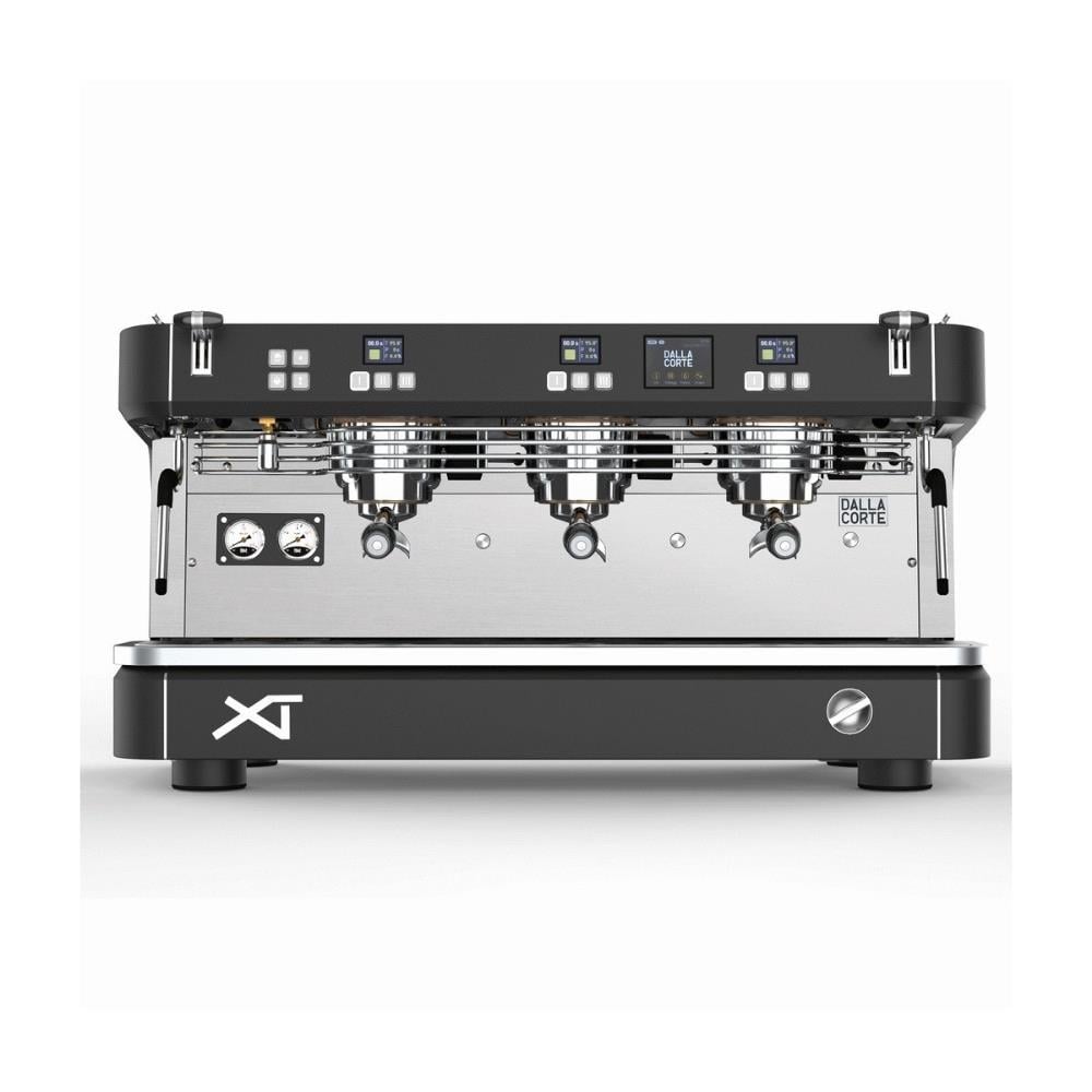 Dalla Corte XT Barista 3 Gruplu Espresso Makinesi – Multi‑Boiler, Akış & Tartı Kontrol, 13 L Kazan