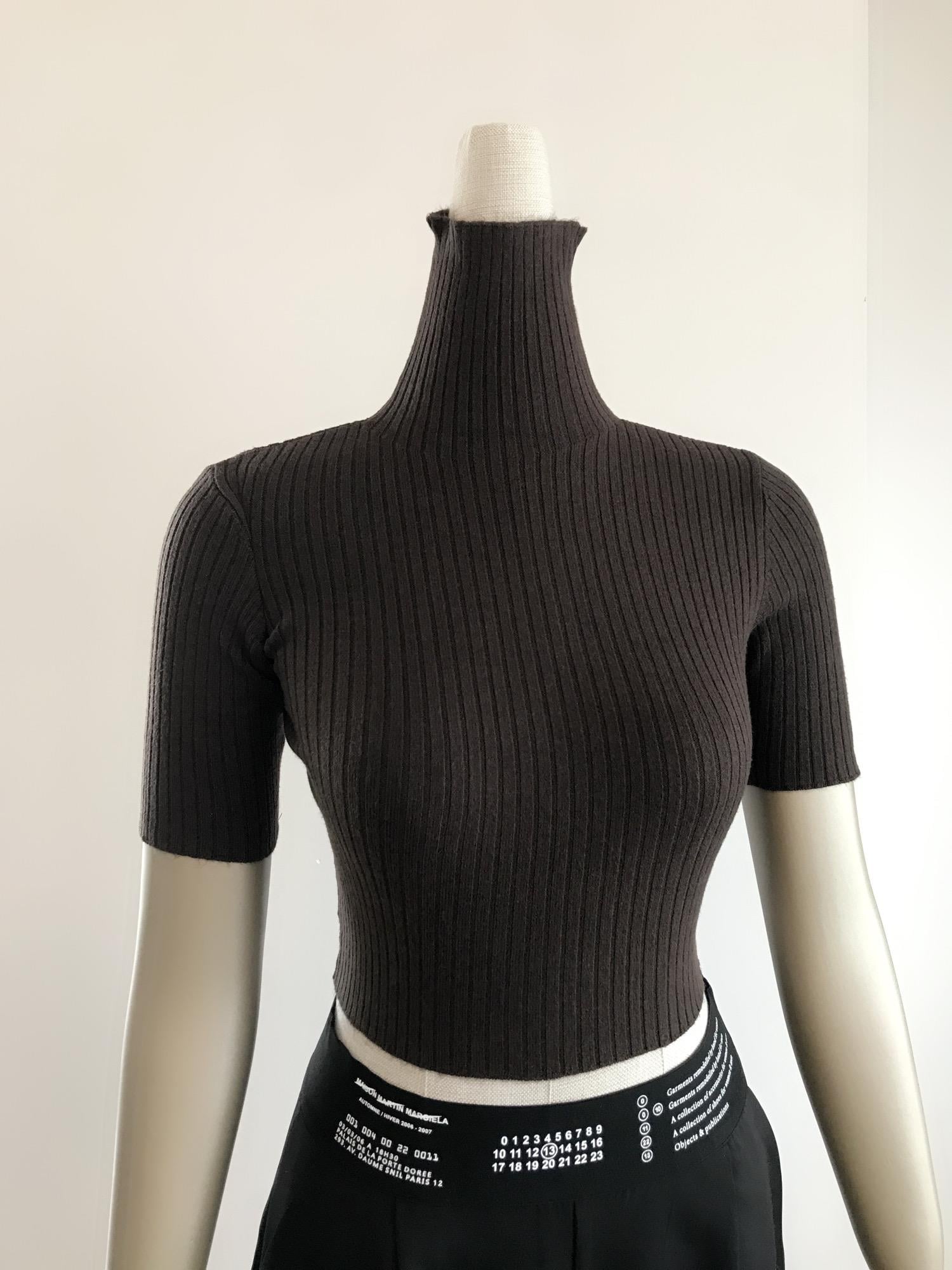 Balıkçı Yaka Kısa Kollu Kahverengi Crop Top