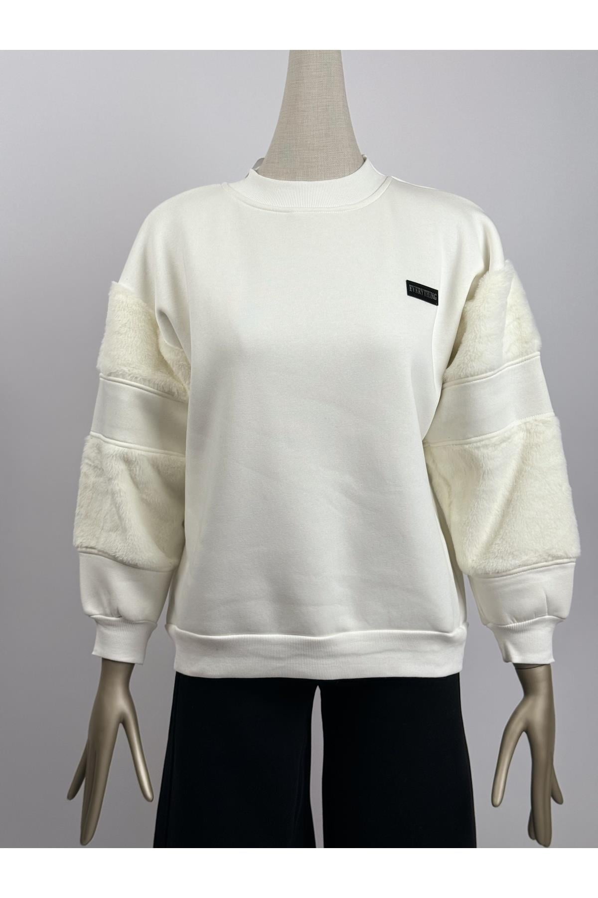 Kolları Peluş Detaylı Şardonlu Ekru Sweatshirt