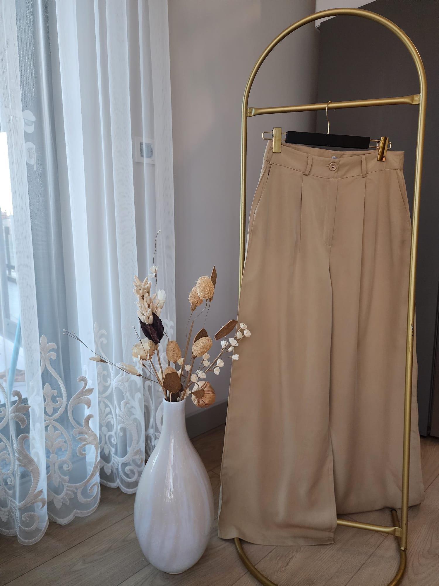 Taş rengi Model Kumaş Pantolon