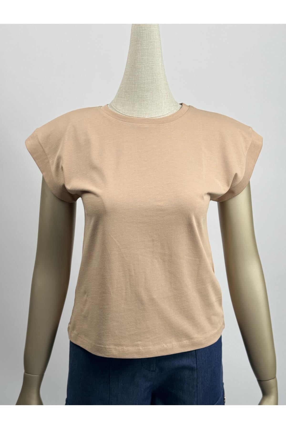 Bej Bisiklet Yaka T-Shirt