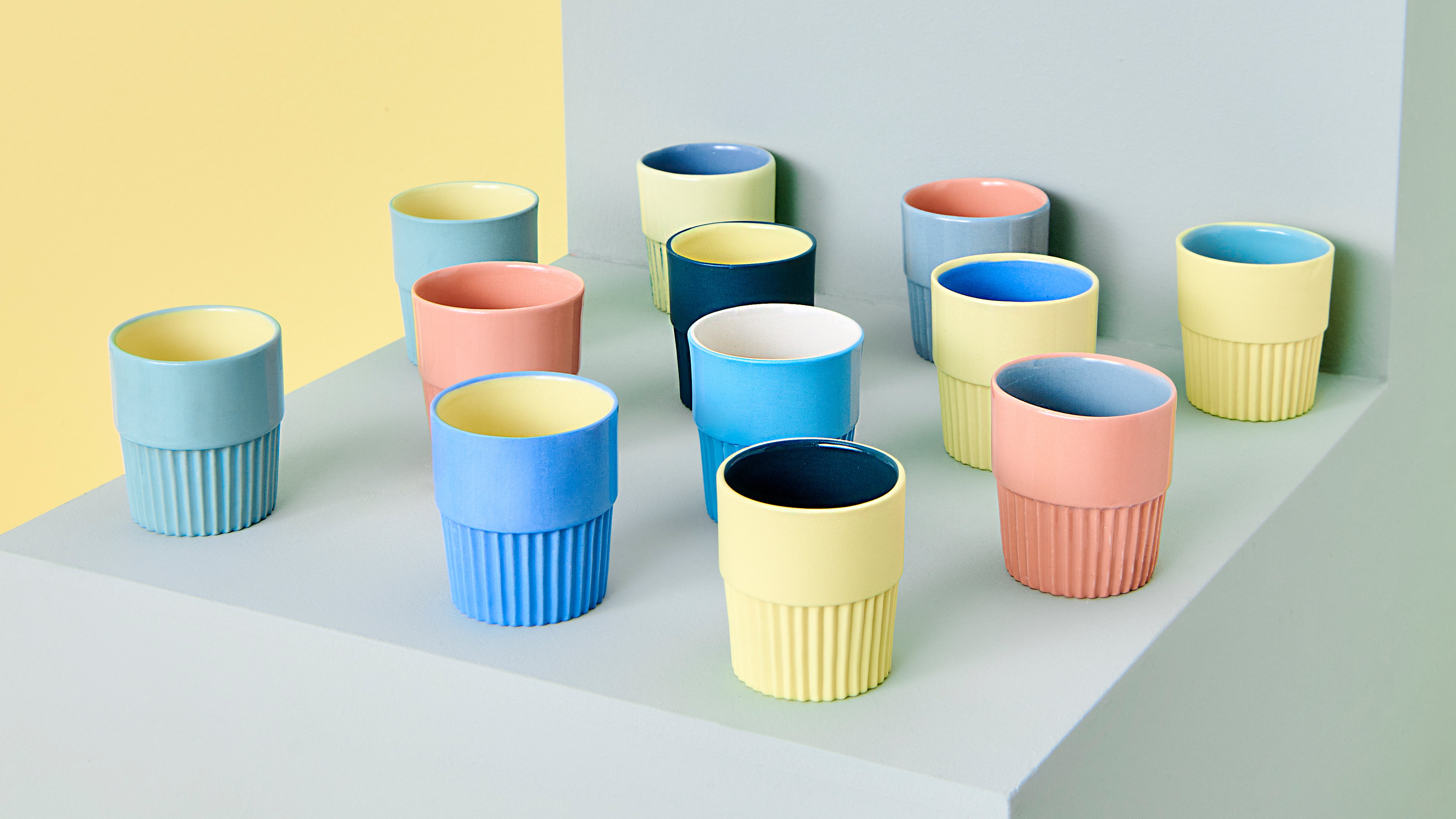 A mysterious journey of colors and scents!