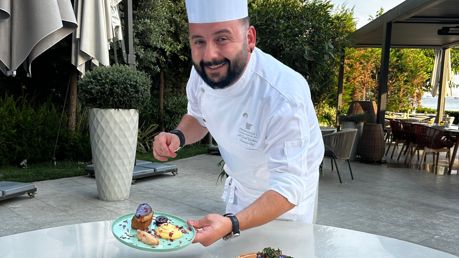 Executive Chef Mehmet Faruk Yardımcı with lavender-themed special presentations