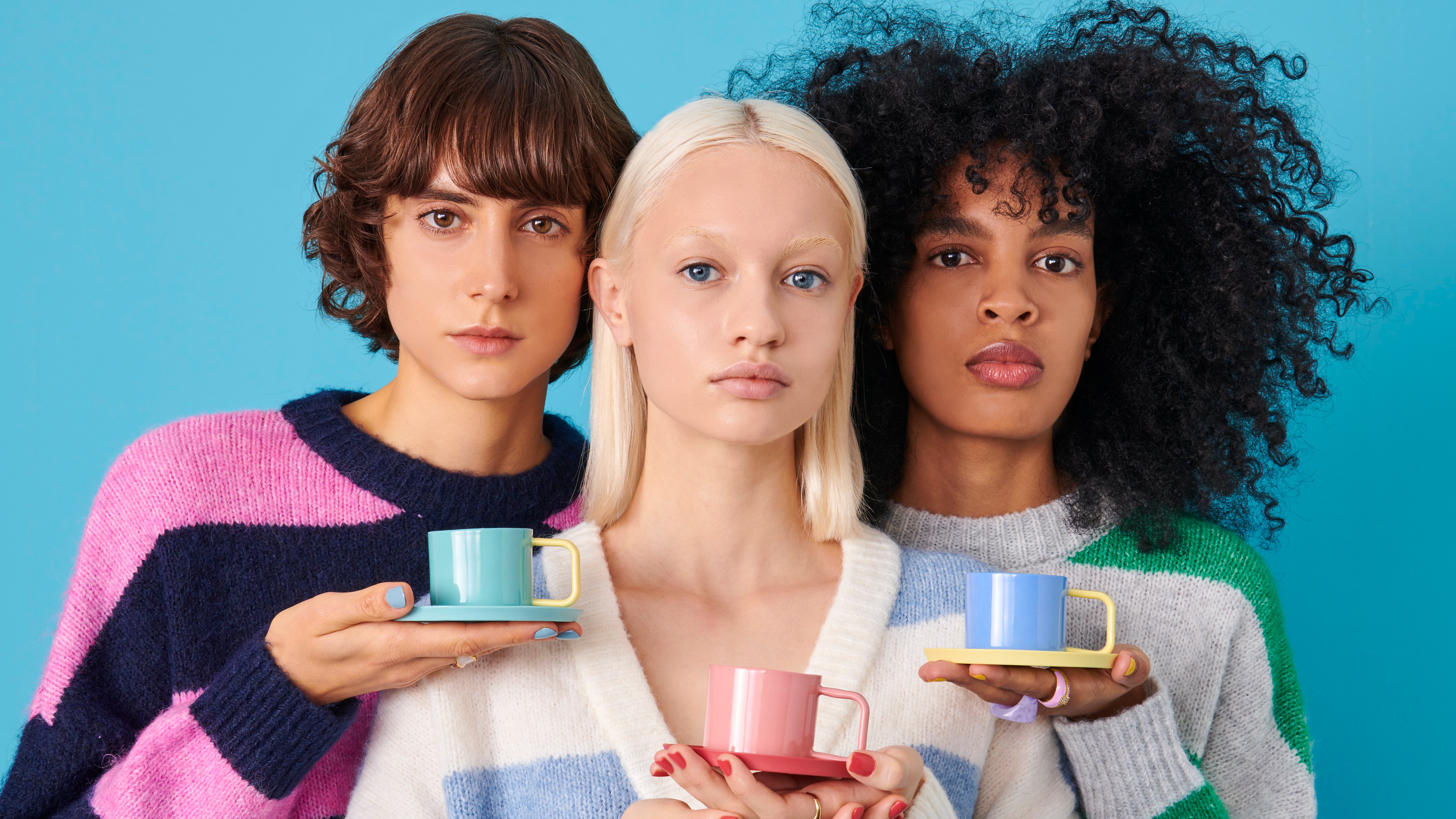 Porcelains that show their color!