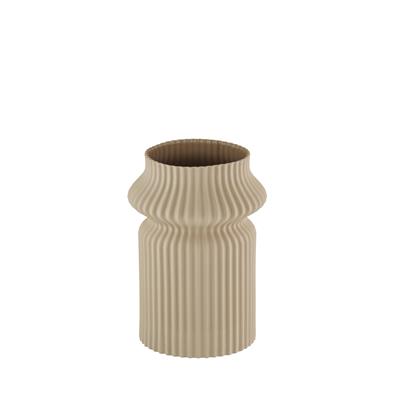 Love Edward Vase Handmade Porcelain Vase / Cream