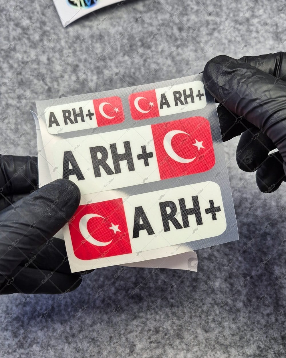 GIDWBT03 Karanlıkta Işıldayan A Rh Pozitif (+) Kan Grubu Etiket Seti