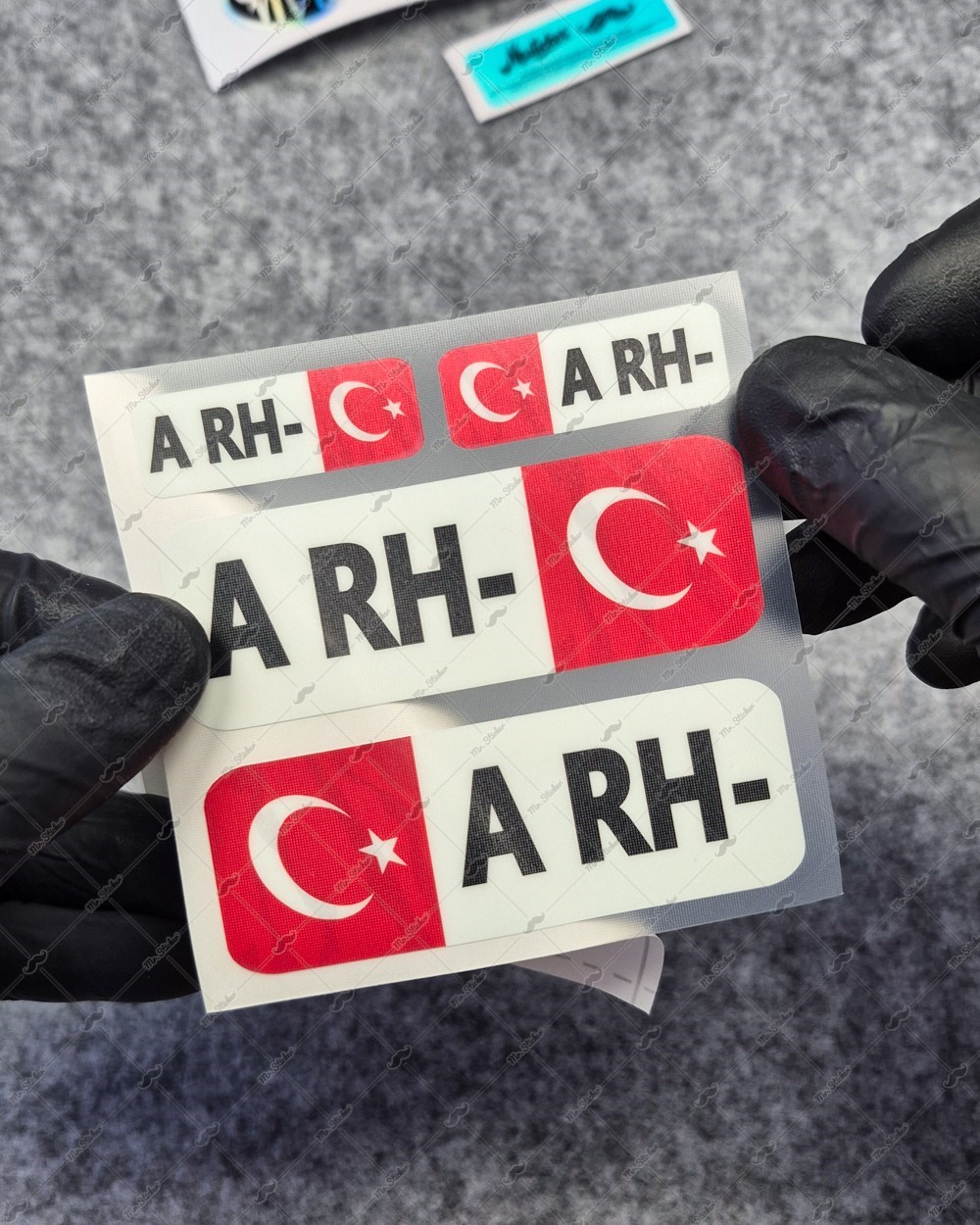 GIDWBT04 Karanlıkta Işıldayan A Rh Negatif (-) Kan Grubu Etiket Seti