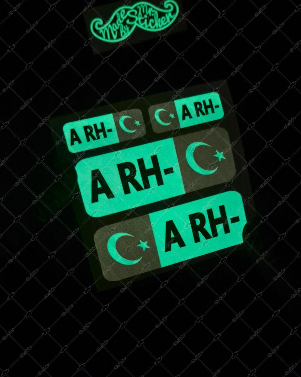 GIDWBT04 Karanlıkta Işıldayan A Rh Negatif (-) Kan Grubu Etiket Seti