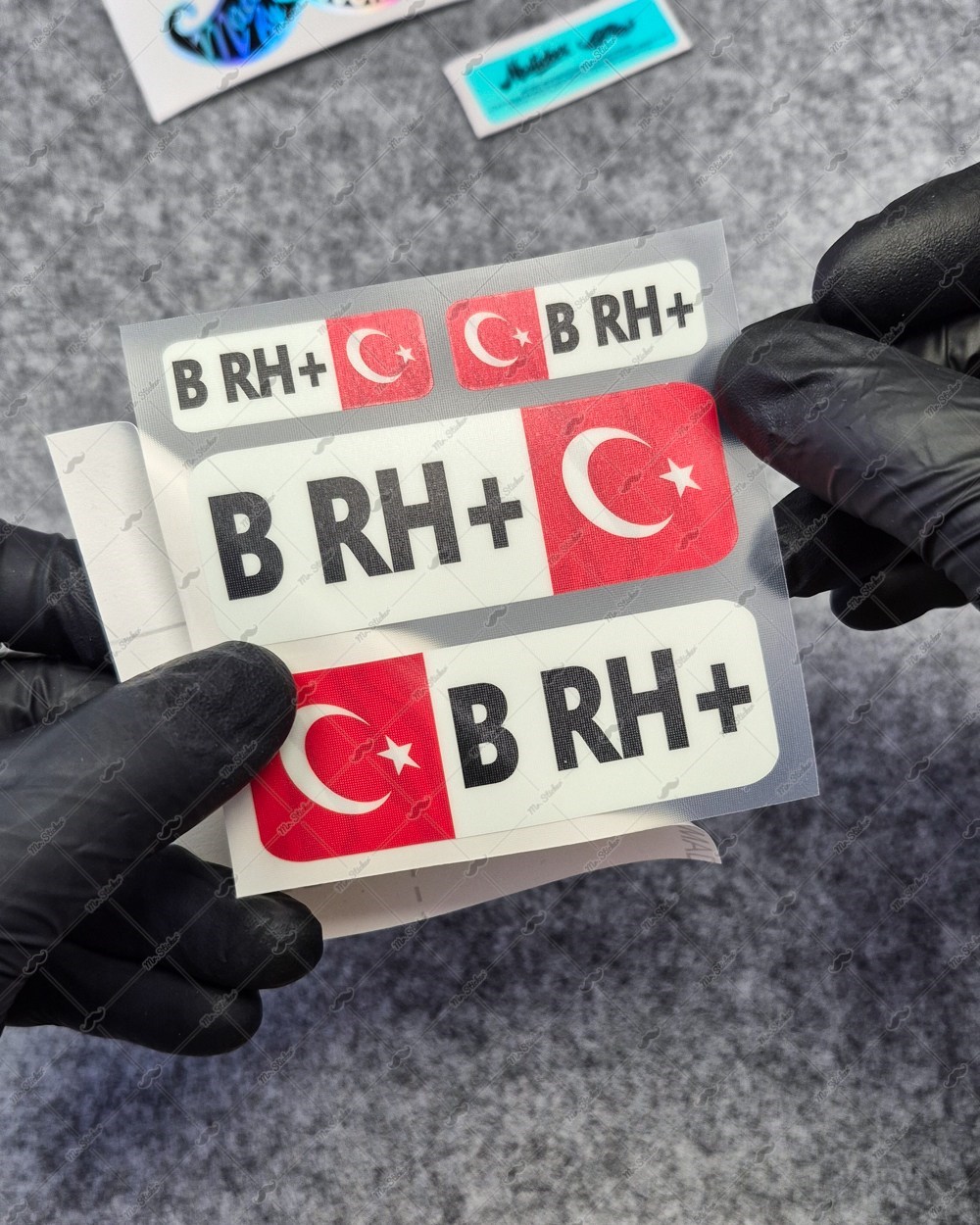 GIDWBT05 Karanlıkta Işıldayan B Rh Pozitif (+) Kan Grubu Etiket Seti