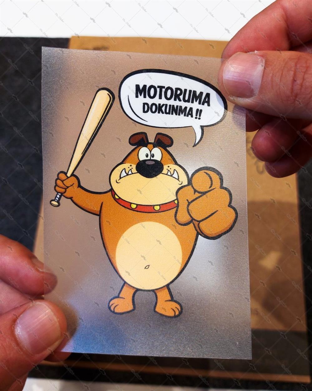 WRN33 Motoruma Dokunma Kizgin Kopek Etiketi