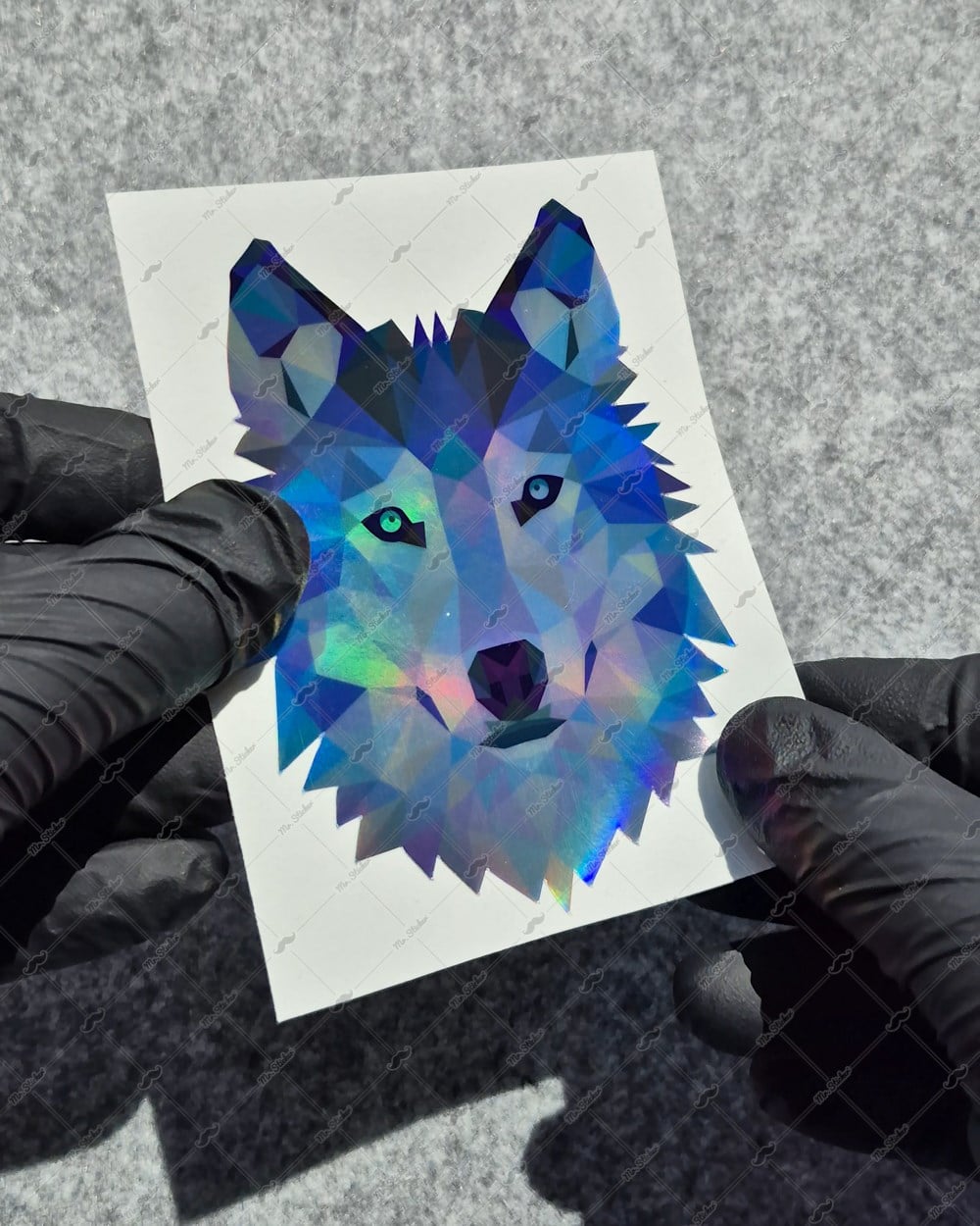 HLG105 Hologram Polygonal Tasarim Sibirya Kurdu Etiketi