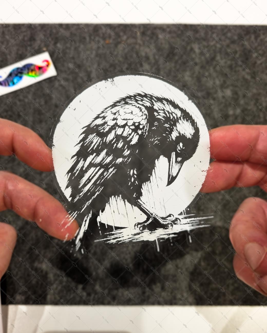 TWT23 Beyaz Eskiz Çalışma Karga Etiketi Şeffaf Sticker