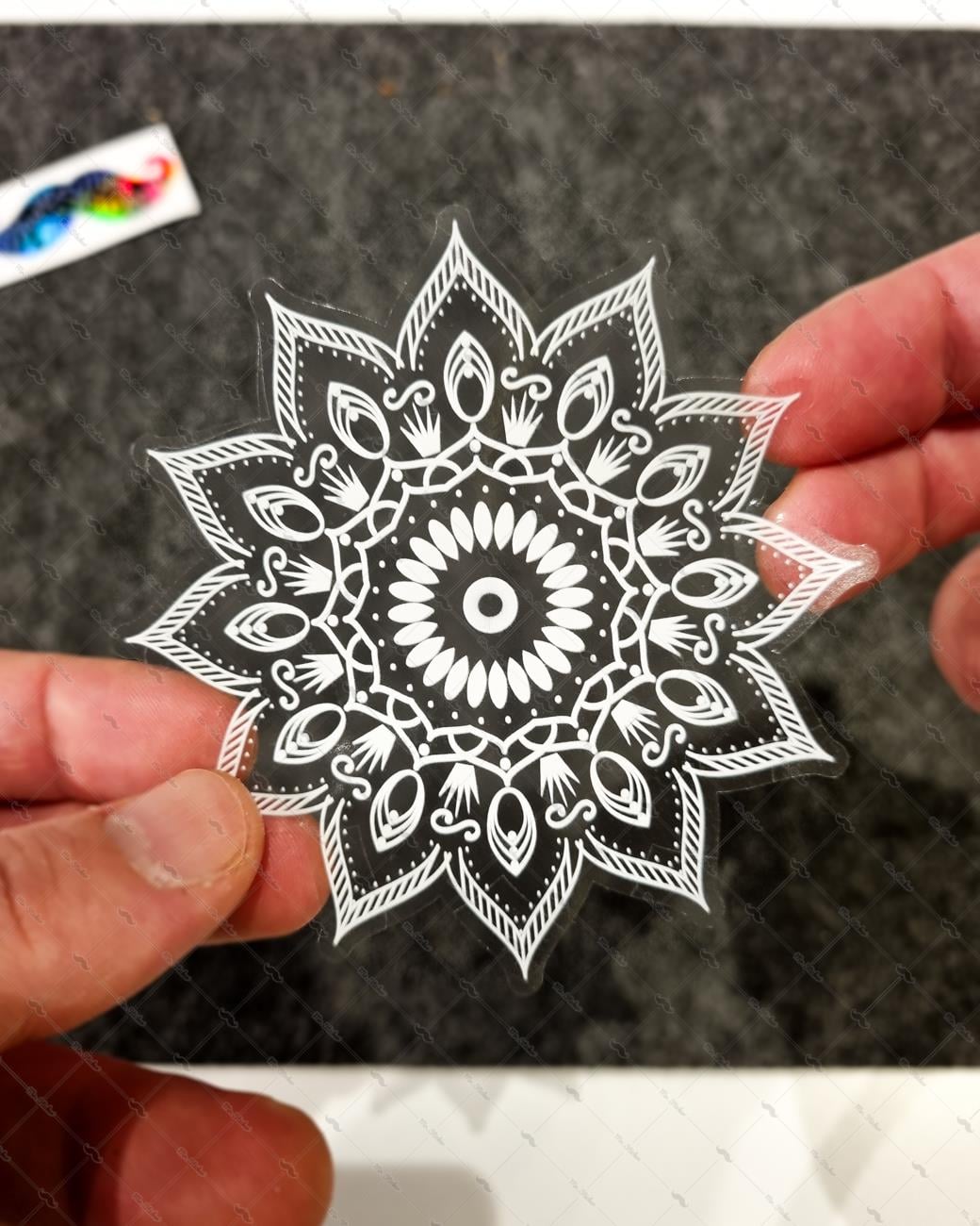 TWT28 Beyaz Mandala Yıldızı Etiketi Şeffaf Sticker